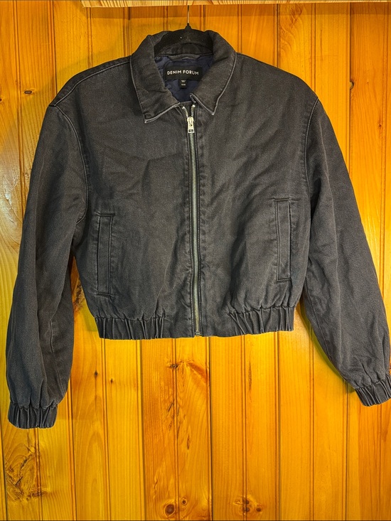 Denim Forum Jackets & Blazers - Aritzia Denim Forum Black Cropped Insulated Bomber Jacket- Slight Oversized Fit